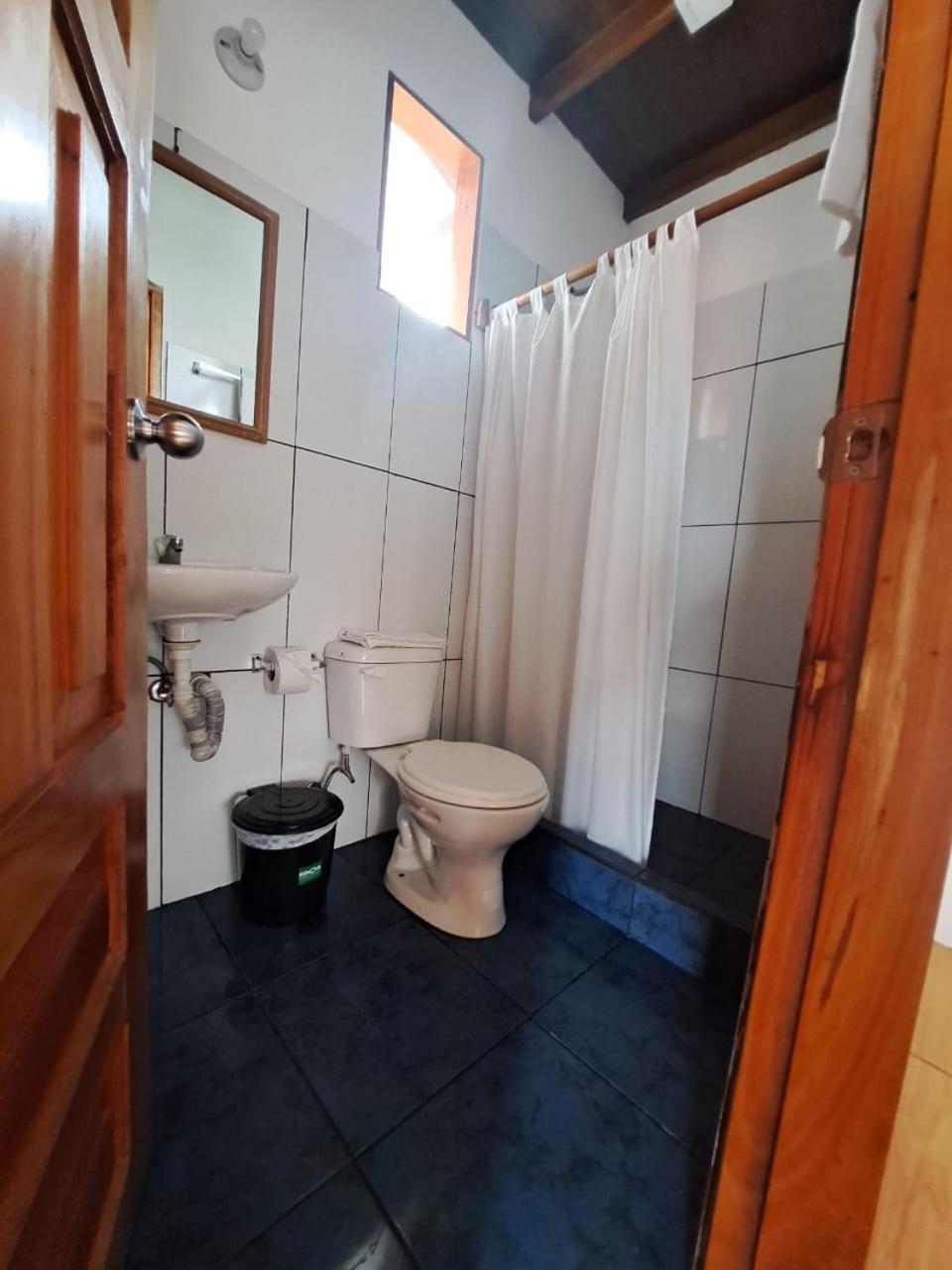 Hostal Tero Real Puerto Villamil Eksteriør billede