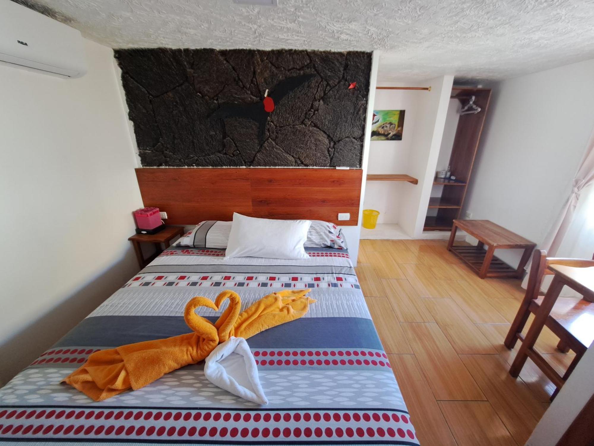 Hostal Tero Real Puerto Villamil Værelse billede